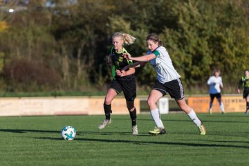 Bild 276 - Frauen TSV Vineta Audorg - SV Friesia 03 Riesum Lindholm : Ergebnis: 2:4